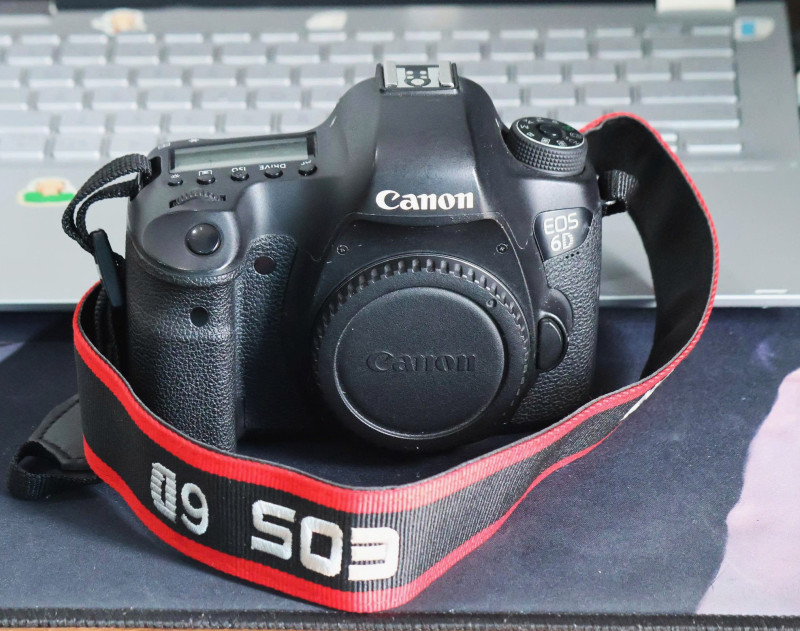 Máy ảnh full frame Canon 6D - Máy ảnh Canon