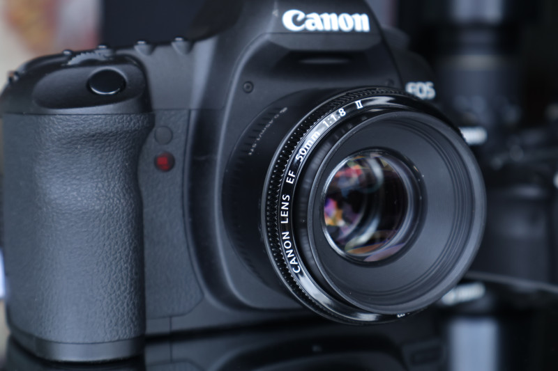 Ống kính chân dung canon 50mm 1.8 II - Ống kính Canon EF