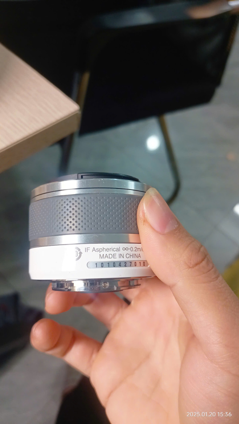 ống kính Nikon  Kit 10-30mm F3.5–5.6 VR - Ống kính pentax