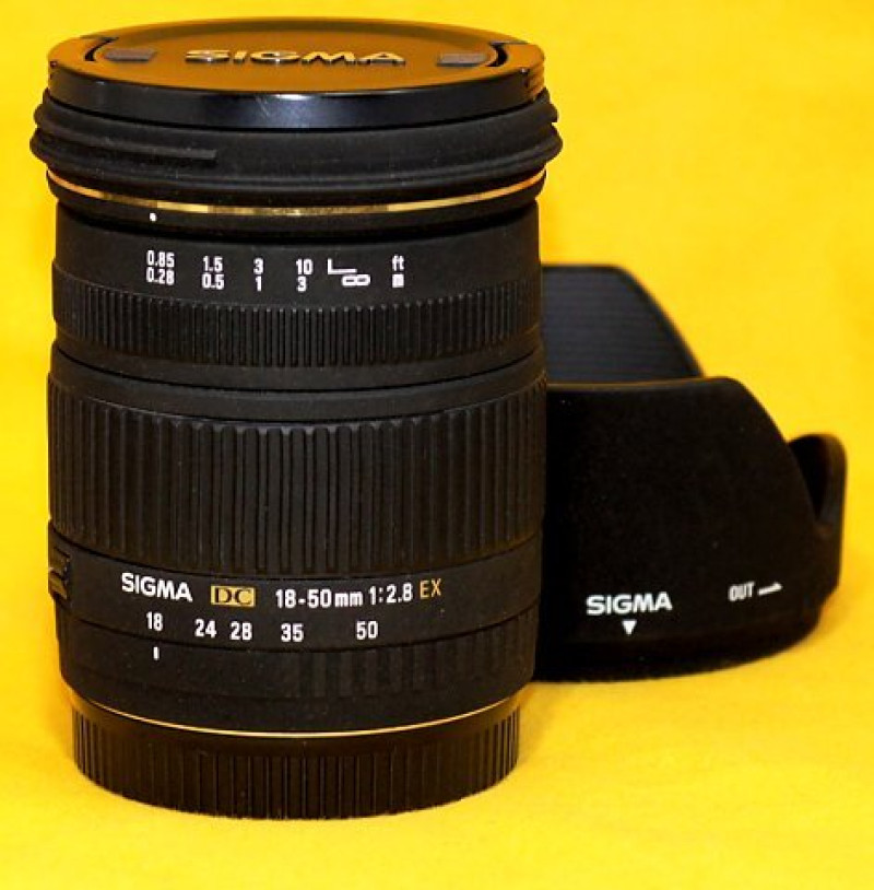 Lens đa dụng sigma 18-50 f2.8 canon efs - Ống kính Canon EF