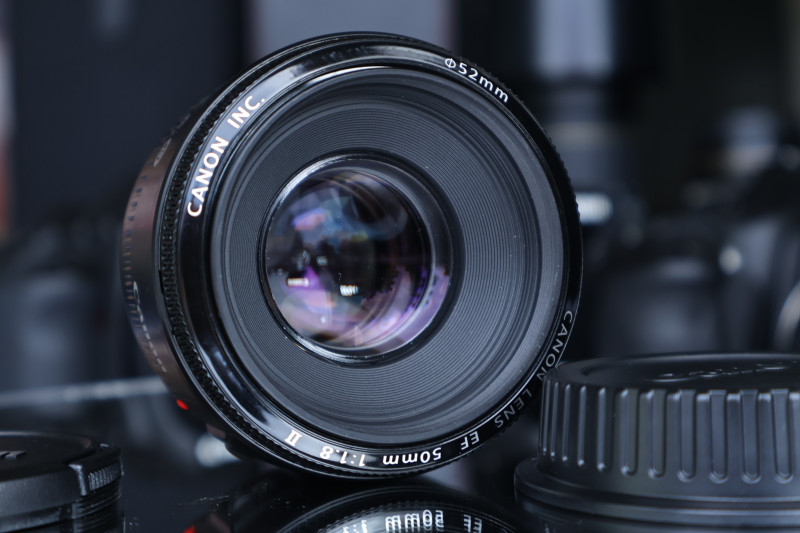 Ống kính chân dung canon 50mm 1.8 II - Ống kính Canon EF