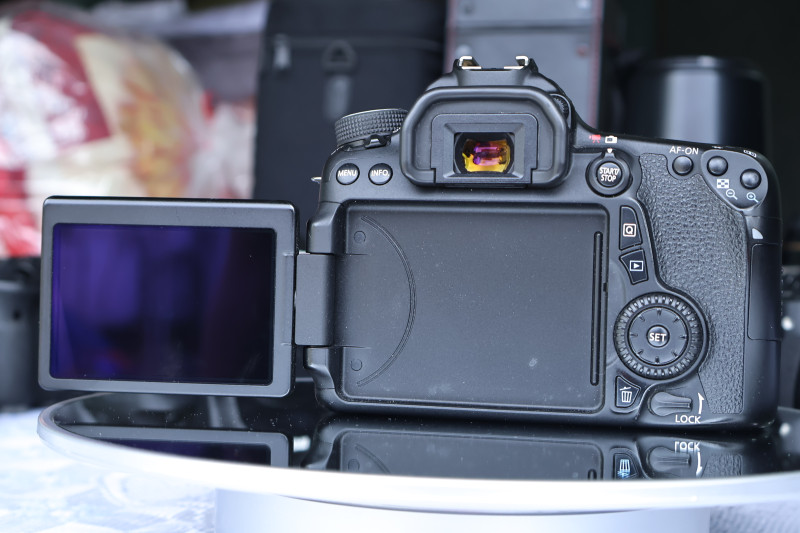 Máy ảnh Canon eos 70D - Full phụ kiện - Máy ảnh Canon