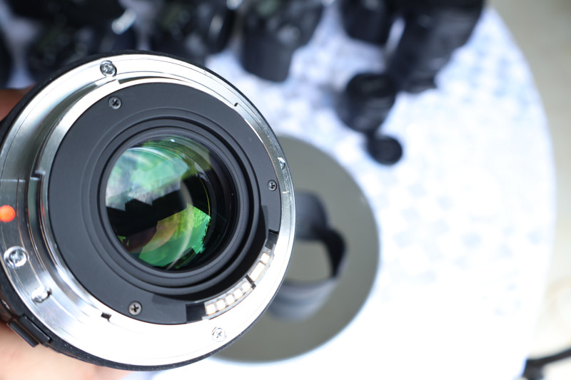 Lens  SIGMA AF 18-50mm F2.8 EX DC Canon EF - Phụ-kiện