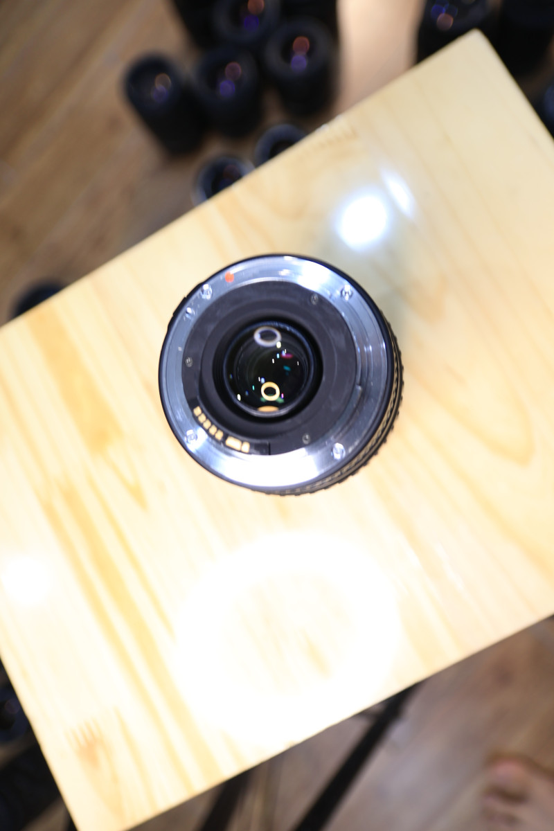 sigma 70-300 macro - Ống kính Canon EF