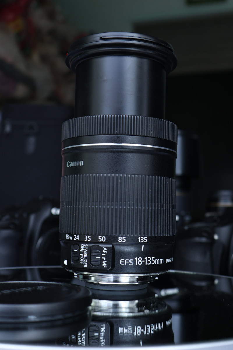 Lens CANON EF-S 18-135mm f3.5-5.6 lS stm - Ống kính Canon EF